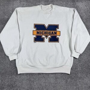 Vintage Russell Athletics Sweatshirt Men's White Michigan Wolverines Crew Neck